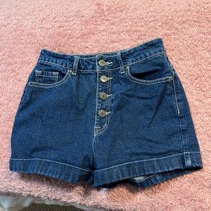 Women’s denim shorts size 27